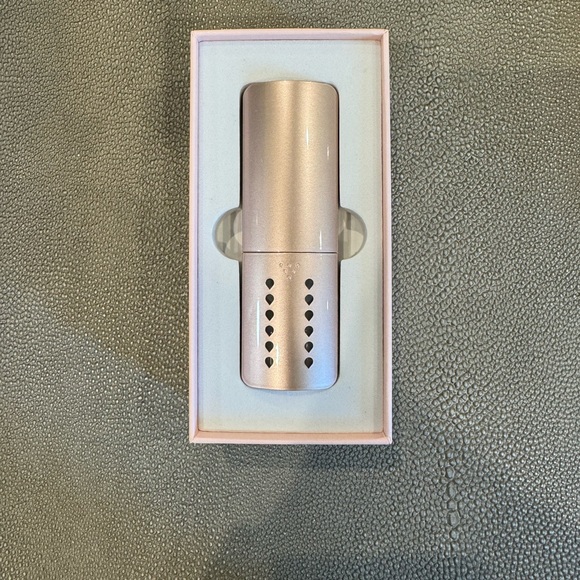Moitié Cosmetics Nano Mister BNIB - Picture 2 of 5